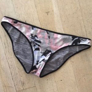 Lulu lemon reversible swim bottoms